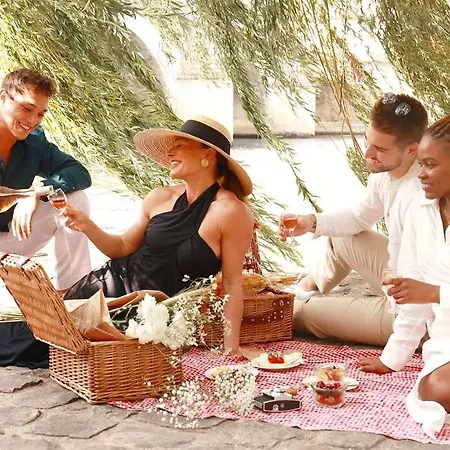 Du Louvre, In The Unbound Collection By Hyatt