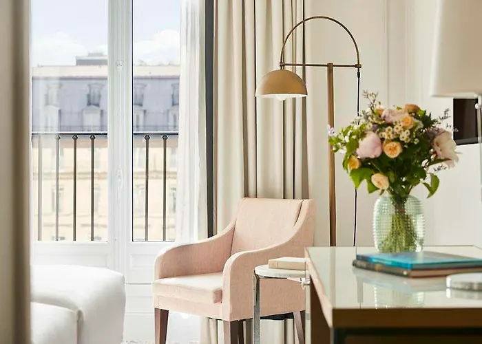 Du Louvre, In The Unbound Collection By Hyatt Hotel Paryż