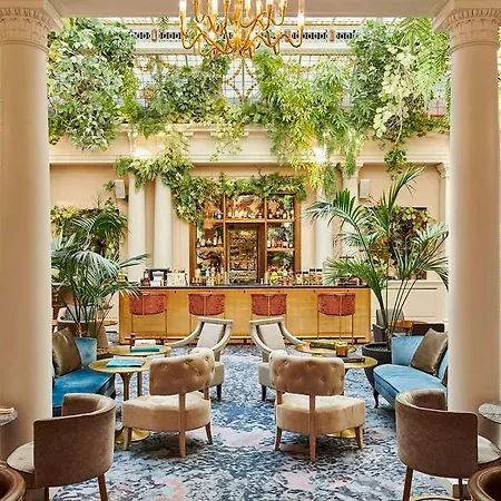 Du Louvre, In The Unbound Collection By Hyatt