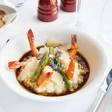 Du Louvre, In The Unbound Collection By Hyatt