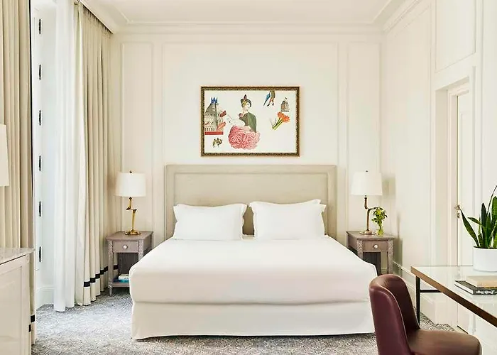 Du Louvre, In The Unbound Collection By Hyatt Париж