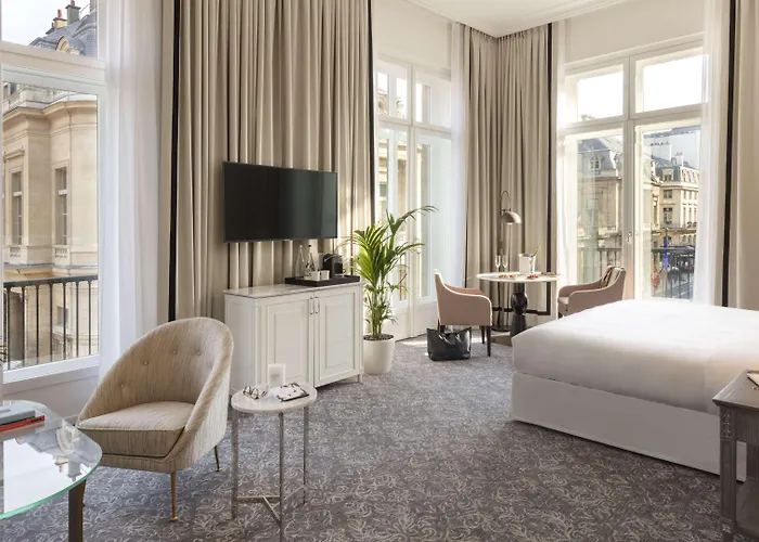 Du Louvre, In The Unbound Collection By Hyatt Париж